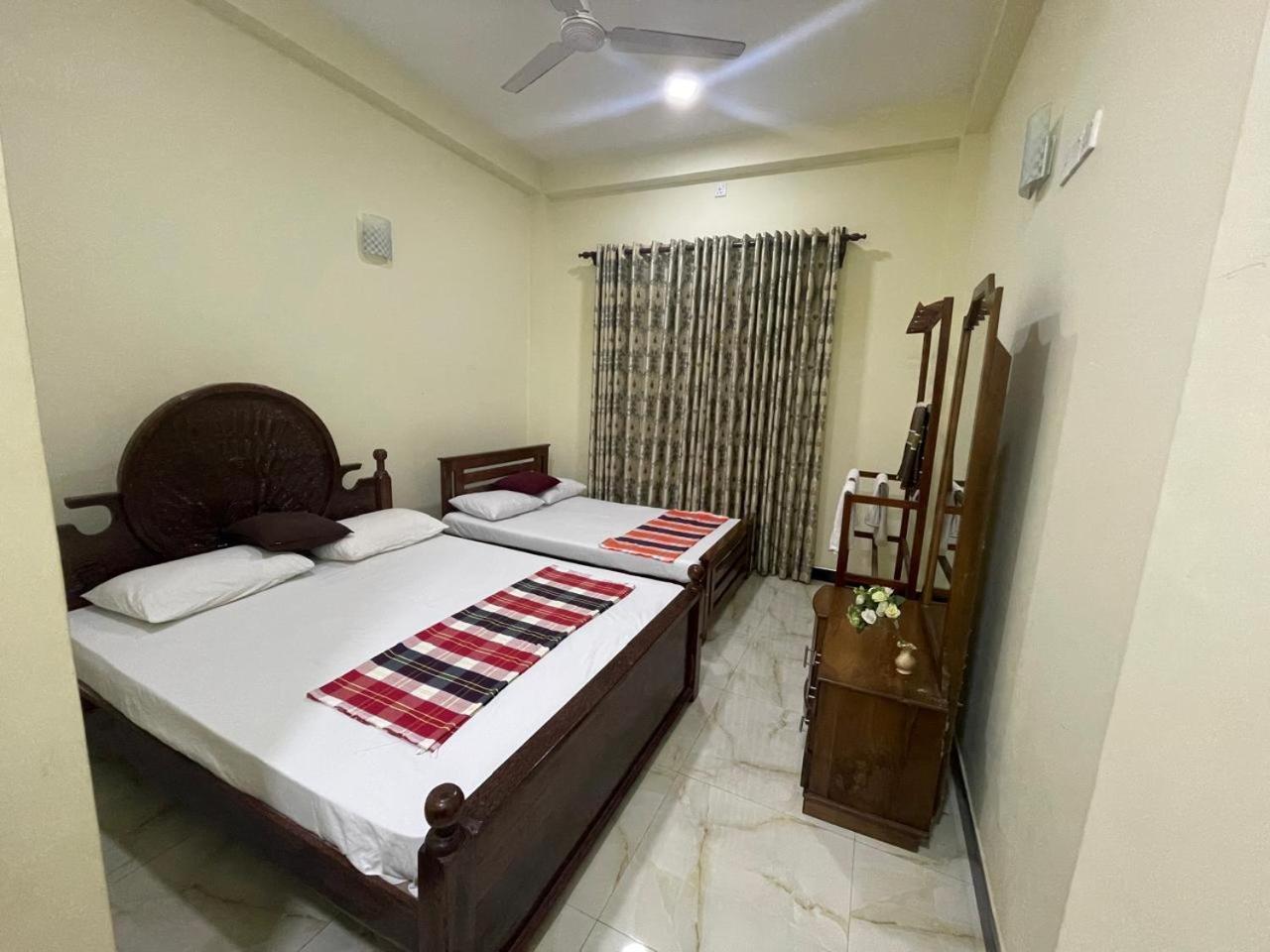 House Of Richness Hotel Negombo Exterior photo